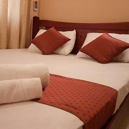 Grand Resort Kandy Luaran gambar