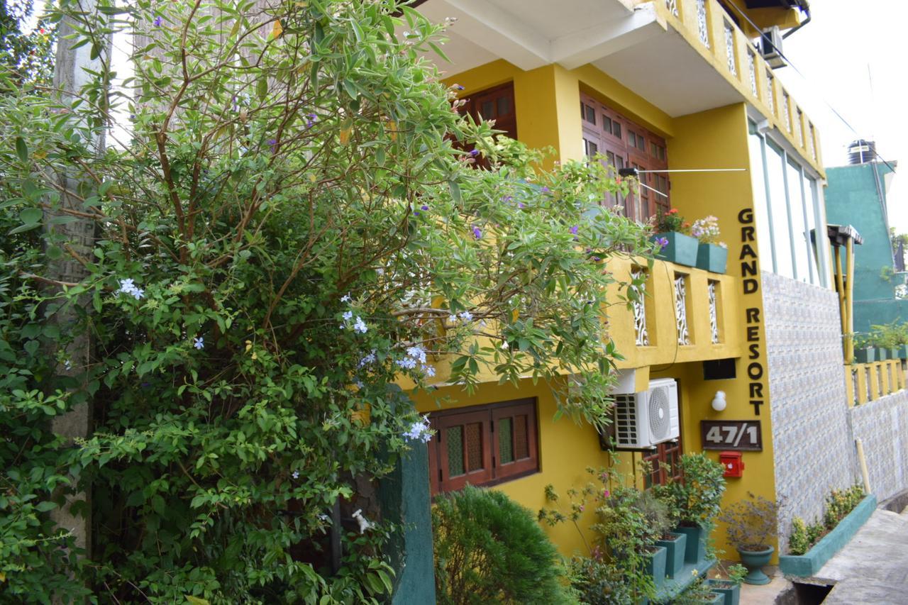 Grand Resort Kandy Luaran gambar