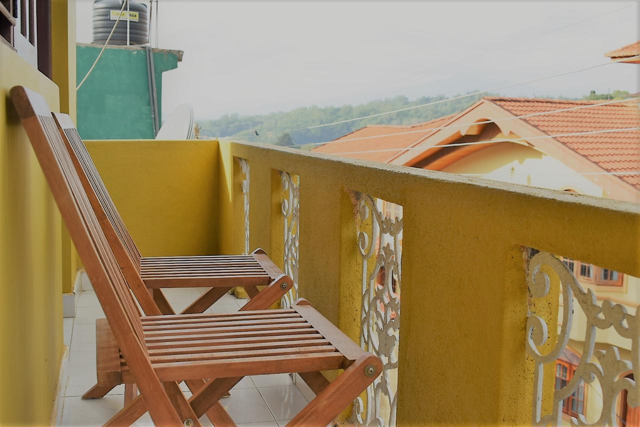 Grand Resort Kandy Luaran gambar
